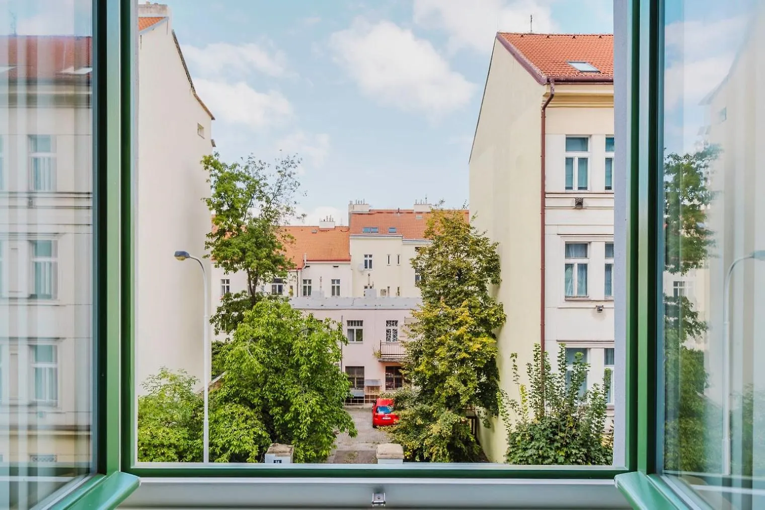 Blueground Zizkov Nr University Of Economics Prg-36 Prague